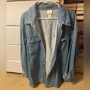 Oversized denim jacket